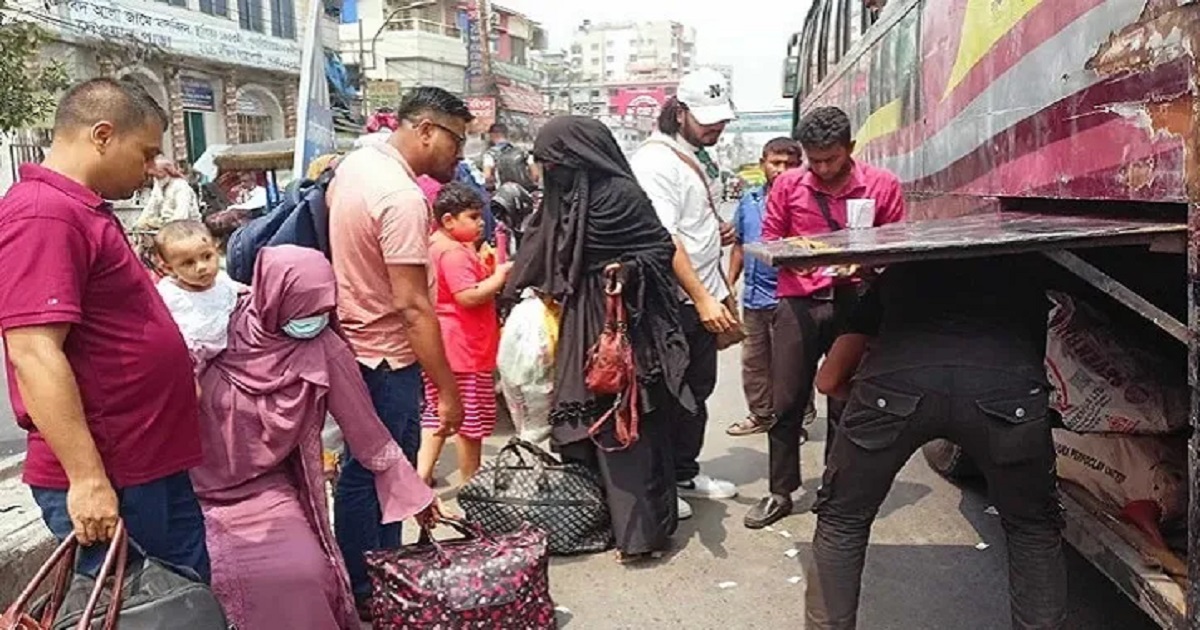 ঈদের ছুটি শেষে রাজধানীমুখী মানুষের ঢল, নেই যানজট ও ভিড়