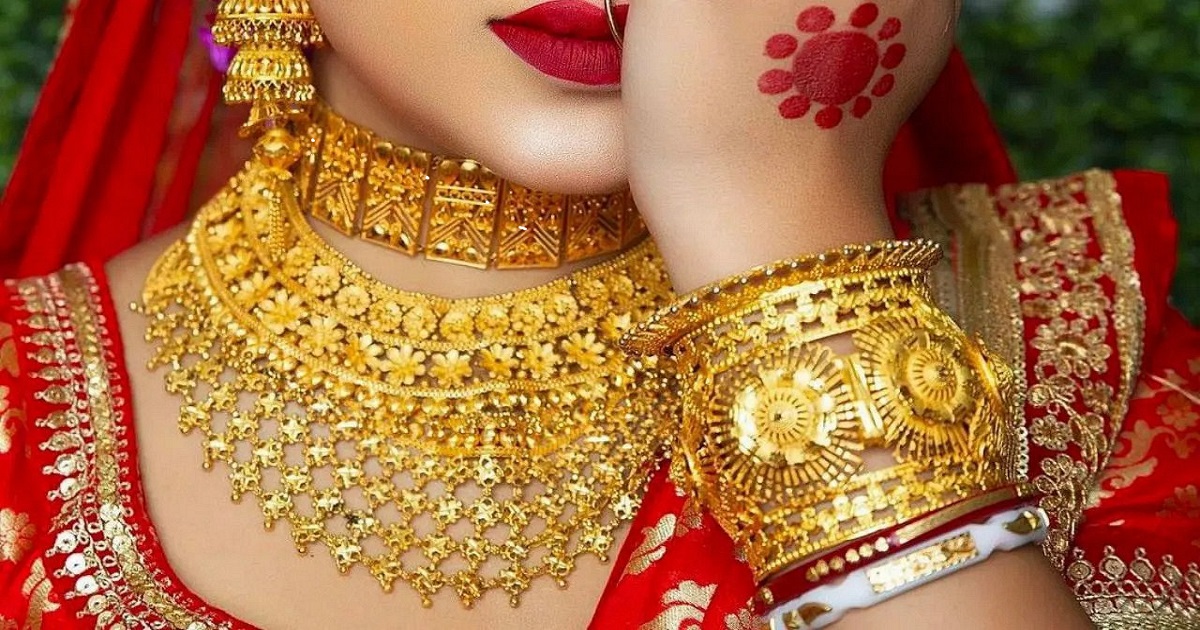 বিশ্ববাজারে কমলো স্বর্ণের দাম