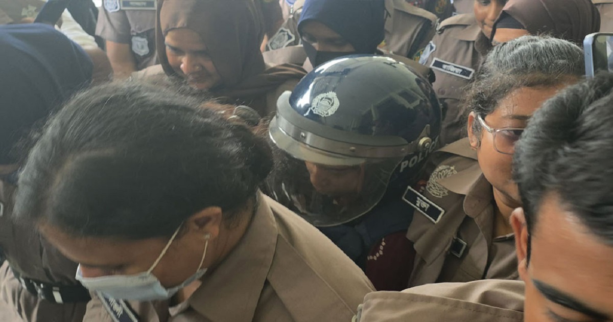 স্ত্রীসহ আদালতে সোহেল, সাক্ষ্যগ্রহণের অপেক্ষা