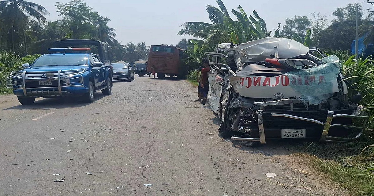 স্বামীর মরদেহ নিয়ে বাড়ি ফেরার পথে স্ত্রীসহ নিহত ২