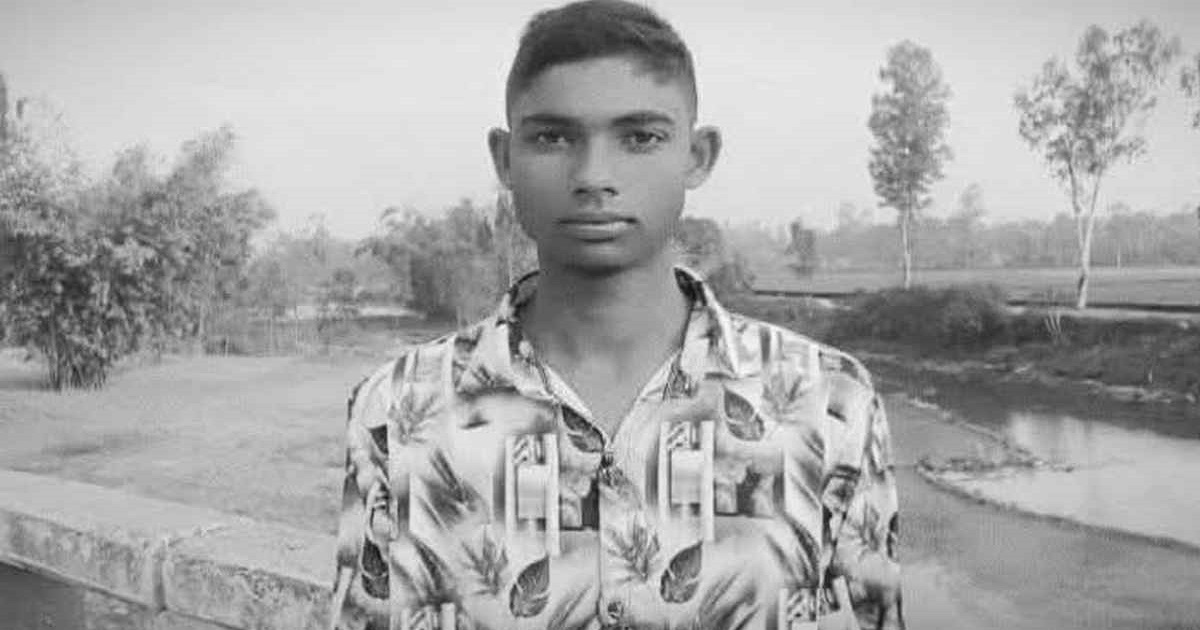বেলচা আনতে গিয়ে বজ্রপাতে প্রাণ গেলো তরুণের