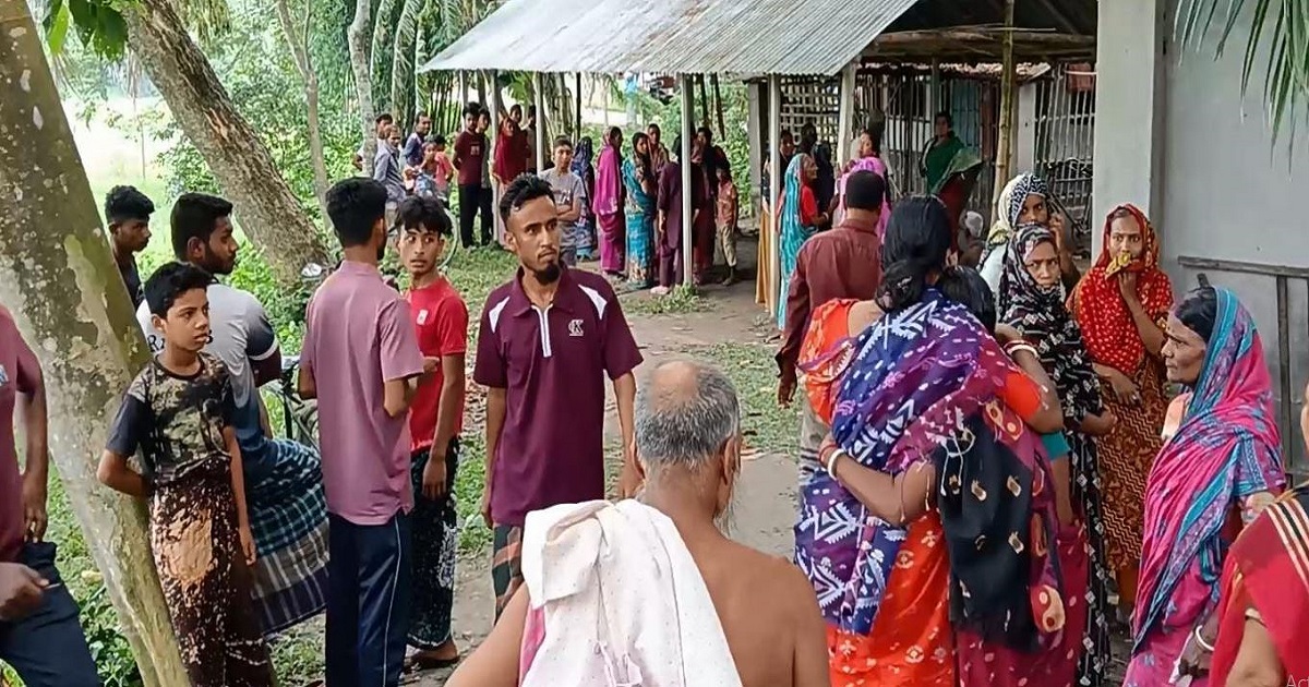 ঝিনাইদহে নারীর ঝুলন্ত মরদেহ উদ্ধার