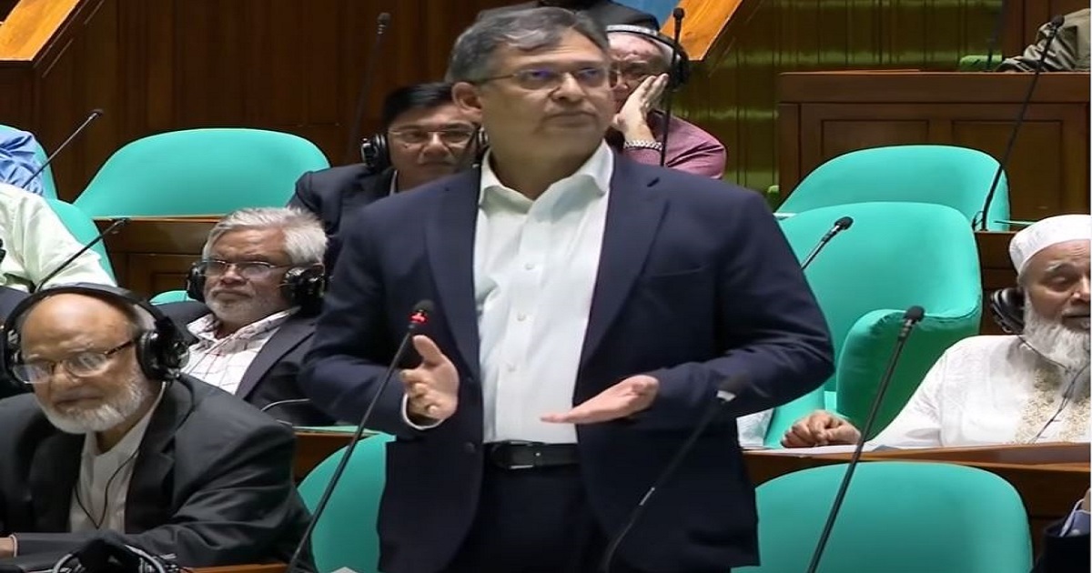 আলহামদুলিল্লাহ, ইসলামী ব্যাংকের মালিকানা দাবি করেনি  জামায়াত: স্বরাষ্ট্রমন্ত্রী