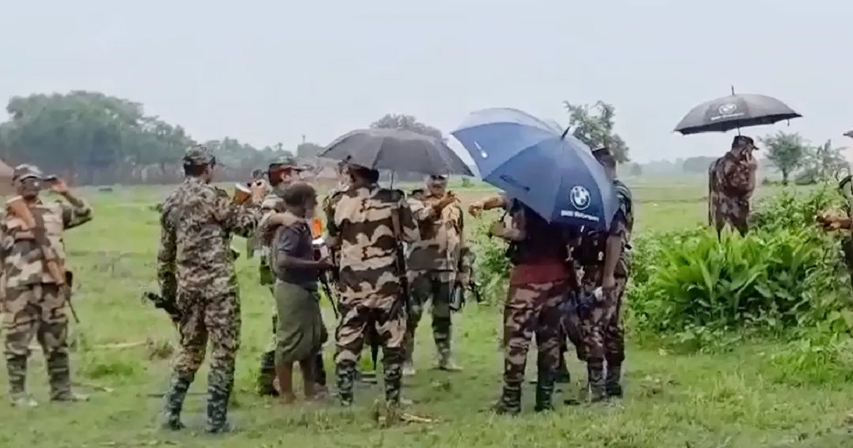 আপনি গুলি করলে আমি বসে থাকবো? সীমান্তে বিএসএফকে বিজিবি
