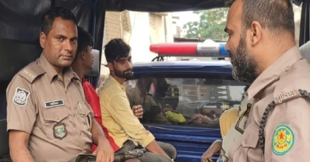 রাজধানীর আদাবর থানার ওসি ও এসআইকে কুপিয়ে জখম করলো ছিনতাইকারী