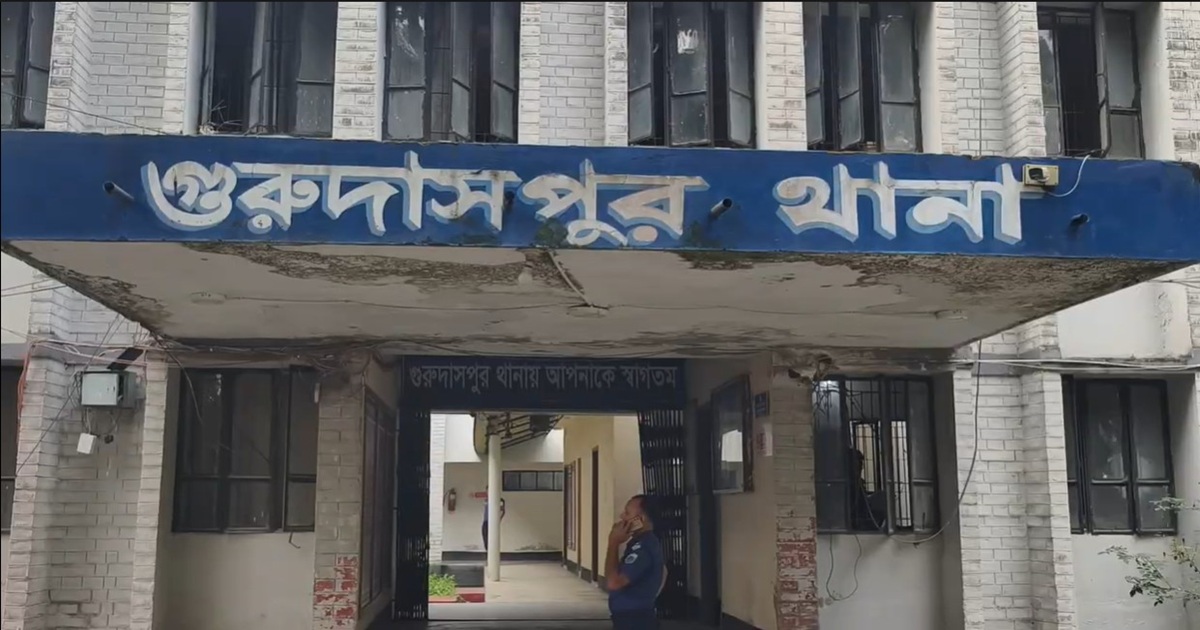 গুরুদাসপুরে বাবুল হত্যা মামলার প্রধান আসামি গ্রেফতার