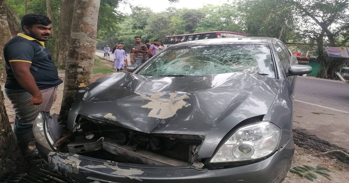 খুলনা-মাওয়া মহাসড়কে প্রাইভেট কারের ধাক্কায় নিহত ১, গাড়ি আটক